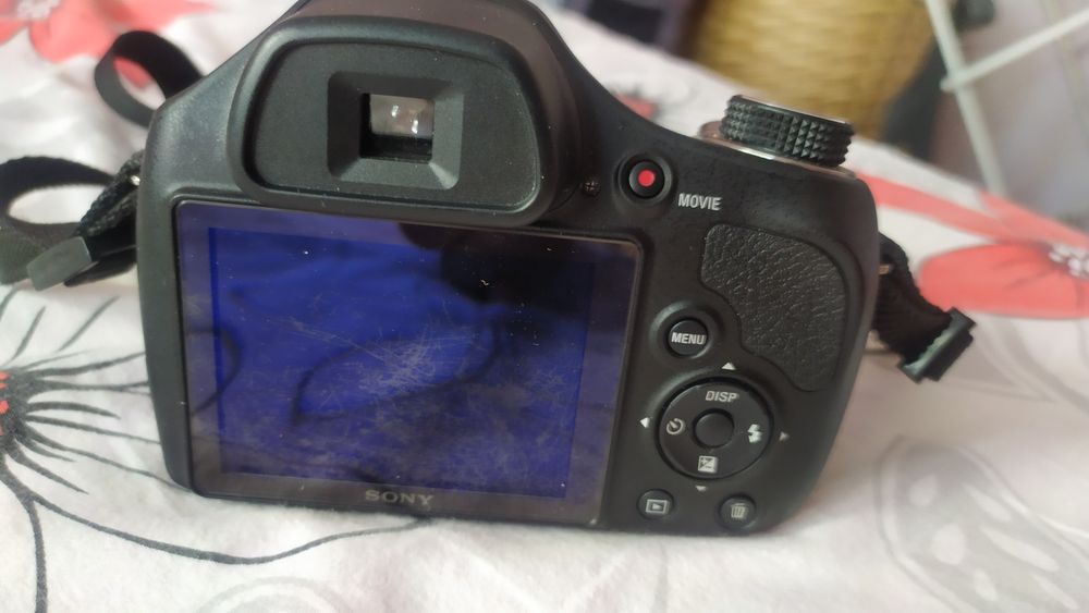 Фотоапарат sony DSC-H400