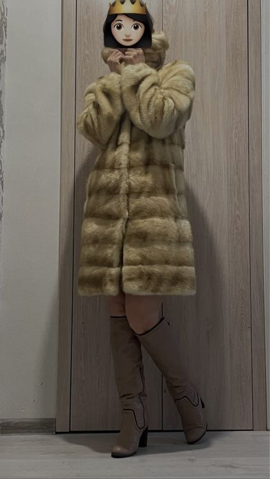 Продам норковую шубу