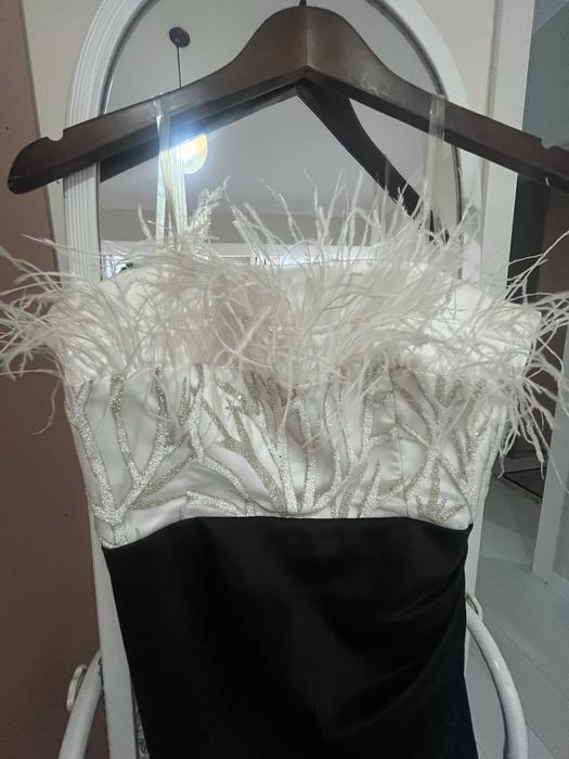 Шикарное платье на выпускной бал