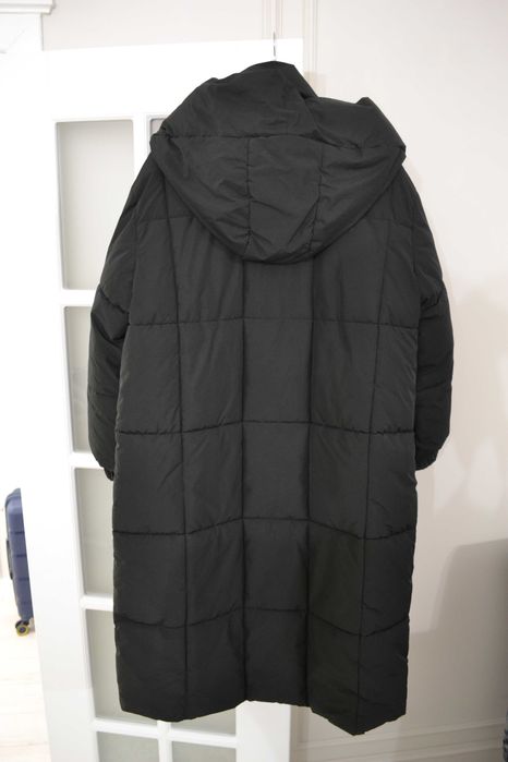 Продам женские куртки