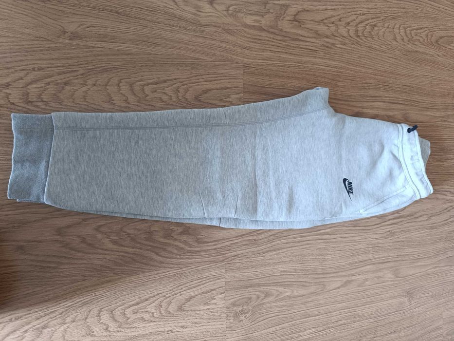 Долнище на Nike за деца размер L