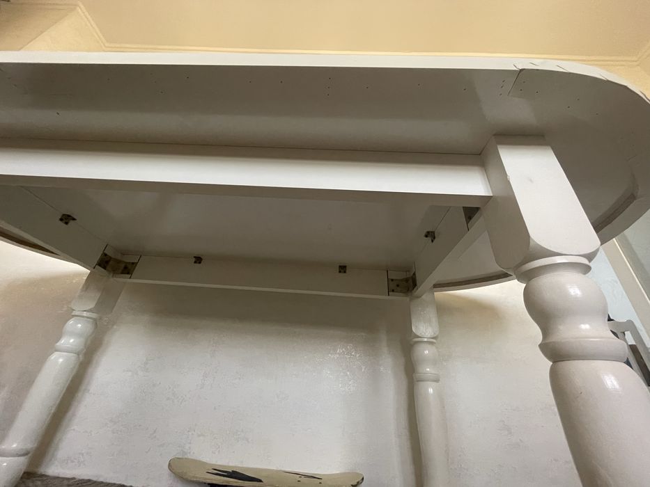 Продам  стол со стульями