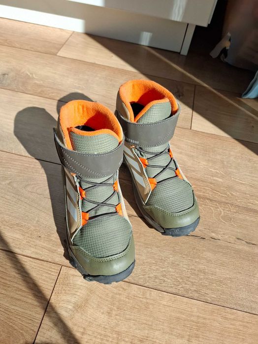 Детски ботуши Adidas Terex