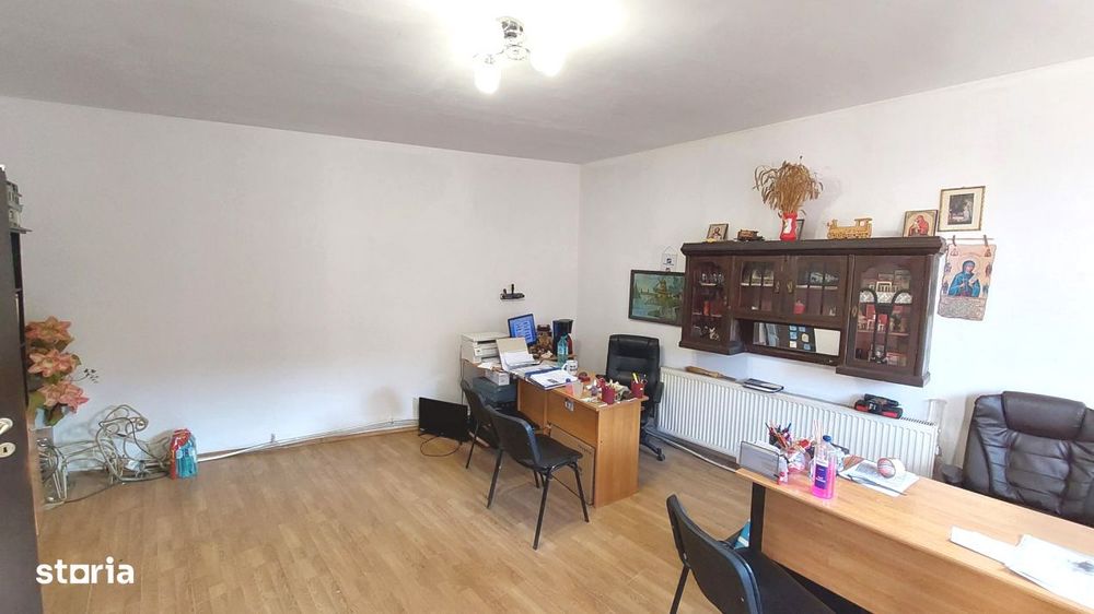 Casa individuala si curte de 480 mp zona Piata Cluj