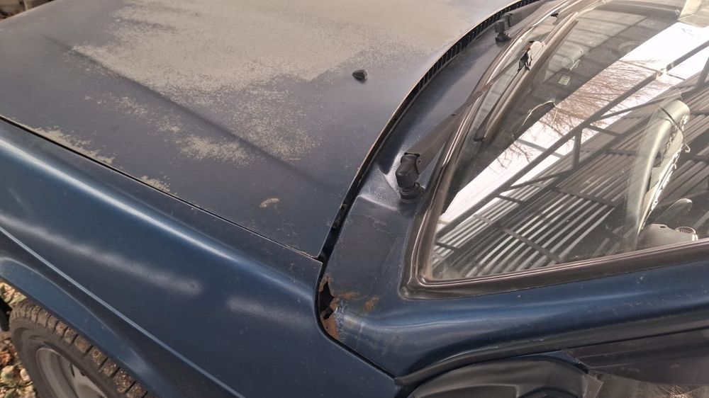 Ваз 2113. тринашка 2005г  На ходу.