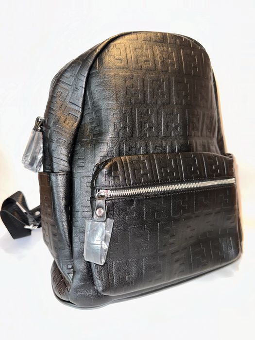 Школьные рюкзаки