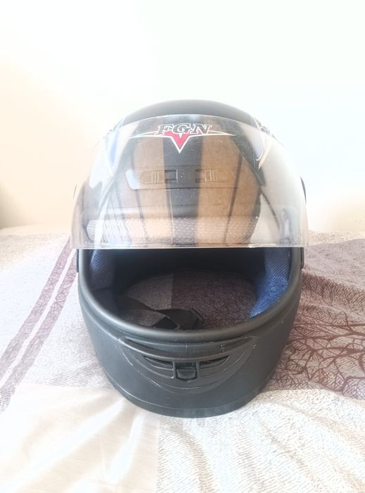 Moto shlem FGN sotiladi