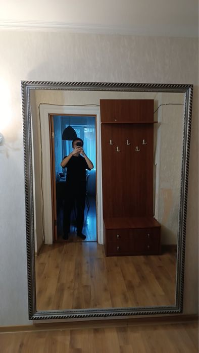 Продам зеркало в багете