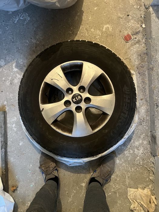Джанти КИА 15’ със зимни гуми hankook