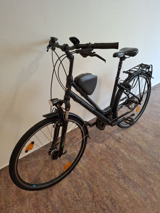 Bicicletã Bergamont Trekking City