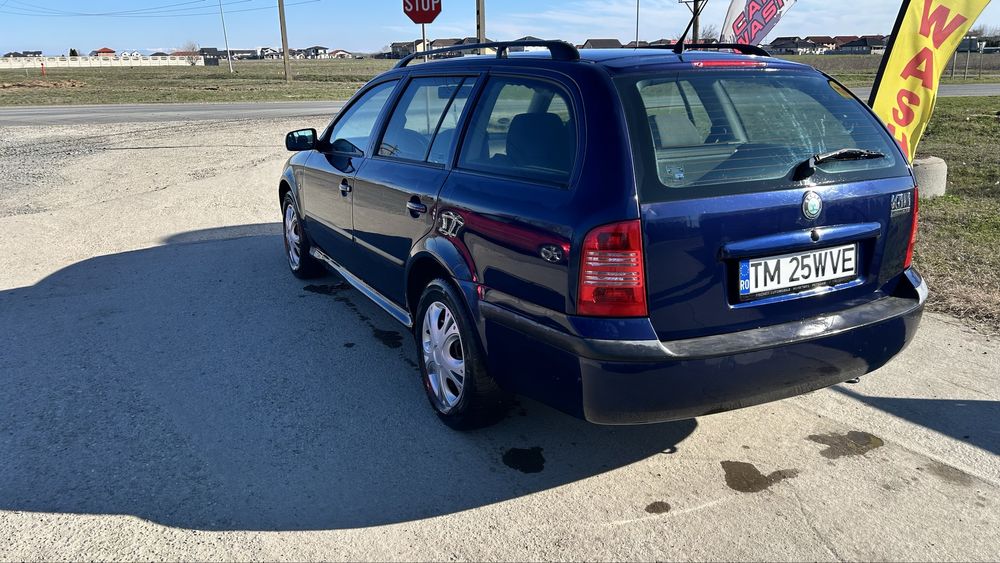Skoda Octavia 1.6 SR