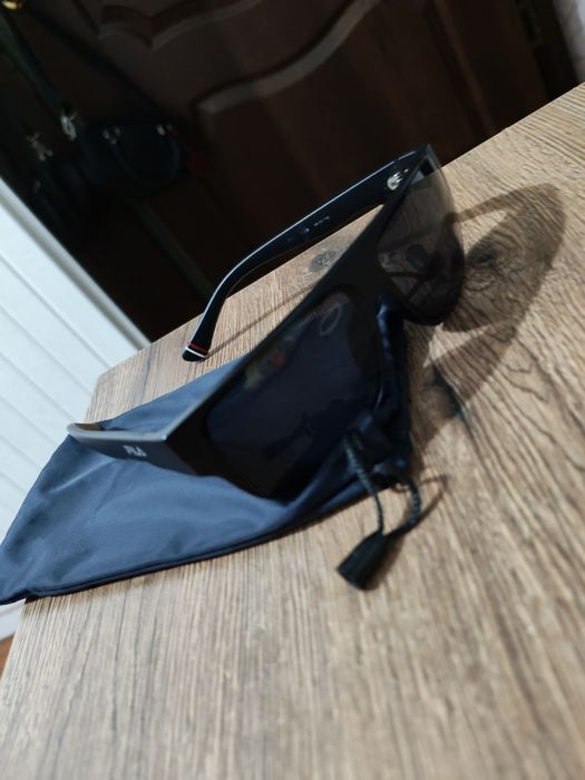 Продаю тёмные очки