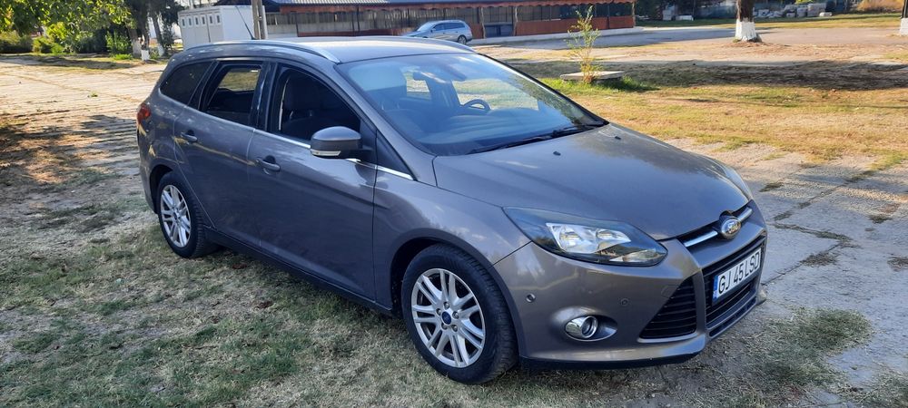 FORD Focus 2014 — imagine 4
