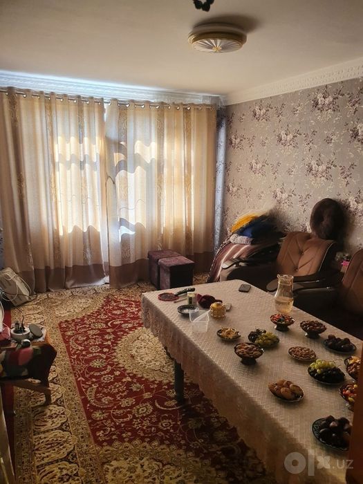 Тезда Тожмахалда 2хона 2этаж  квартира сотилади