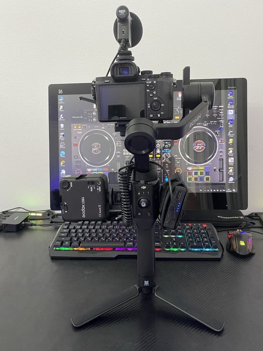 Sony A7 ii фотоаппарат, стабилизатор Ronin SC, Mic, Light.