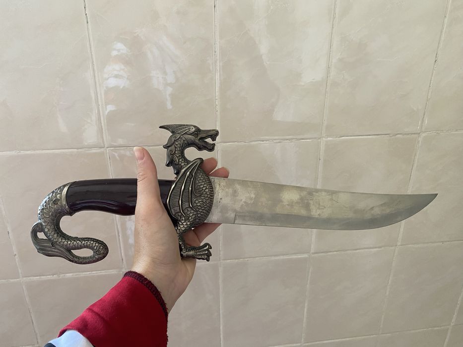 Продаются сувенирные подарочные ножи