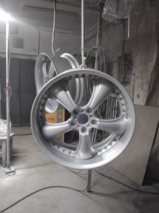 Продам комплект дисков Work (Япония) R19