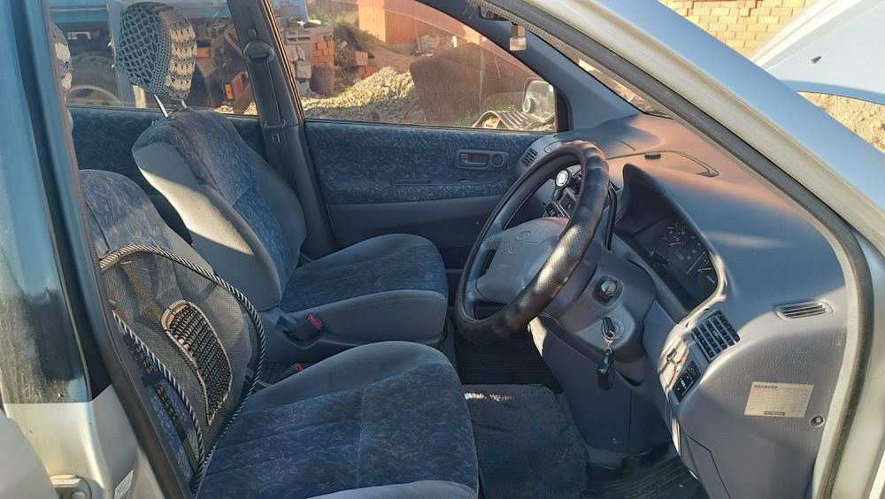 Продам Toyota Ipsum