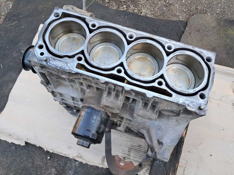 Vw Polo Skoda Fabia Seat Ibiza, bloc motor ambielat 1,4 16v cod BUD