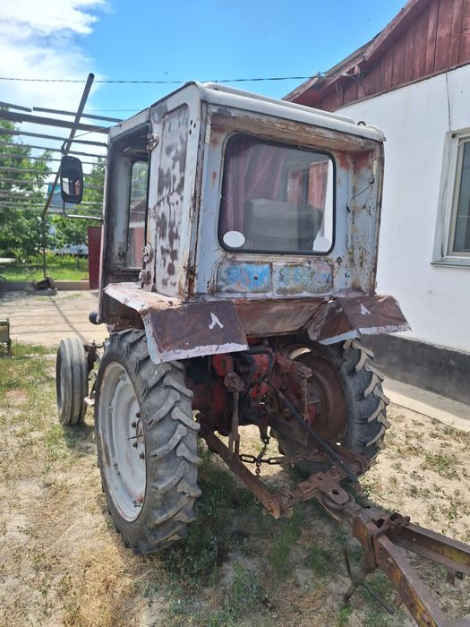 Продам трактор т-25