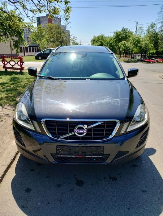 Volvo XC 60 Volvo XC60 2,0 Diesel in 5 Pistoane 163 CP,An 2012 , Cutie Manuală
