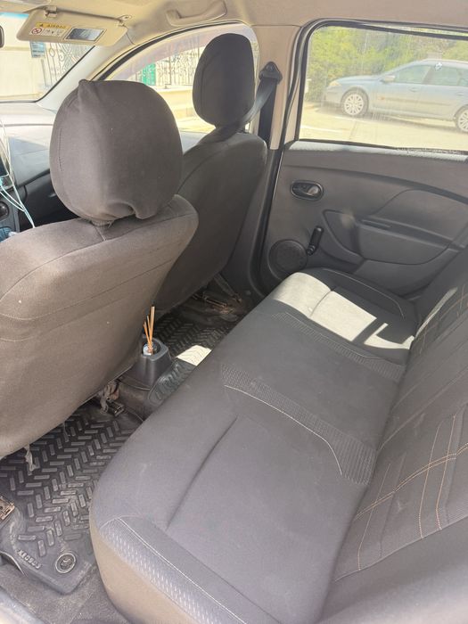 Vand afacere Taxi Logan 2018