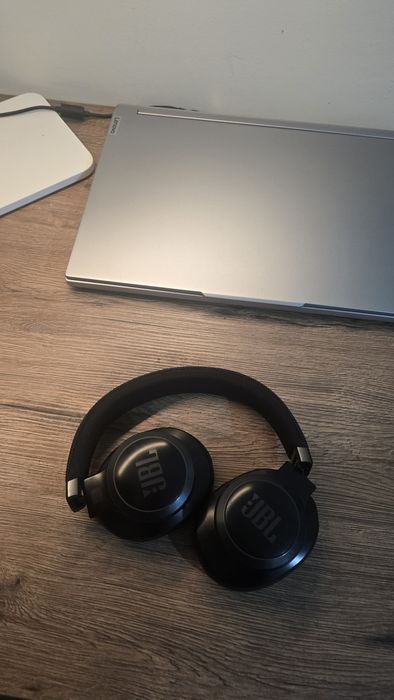 Наушники JBL Live 660NC