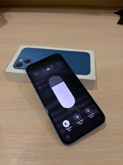 Продам iphone 13 128gb