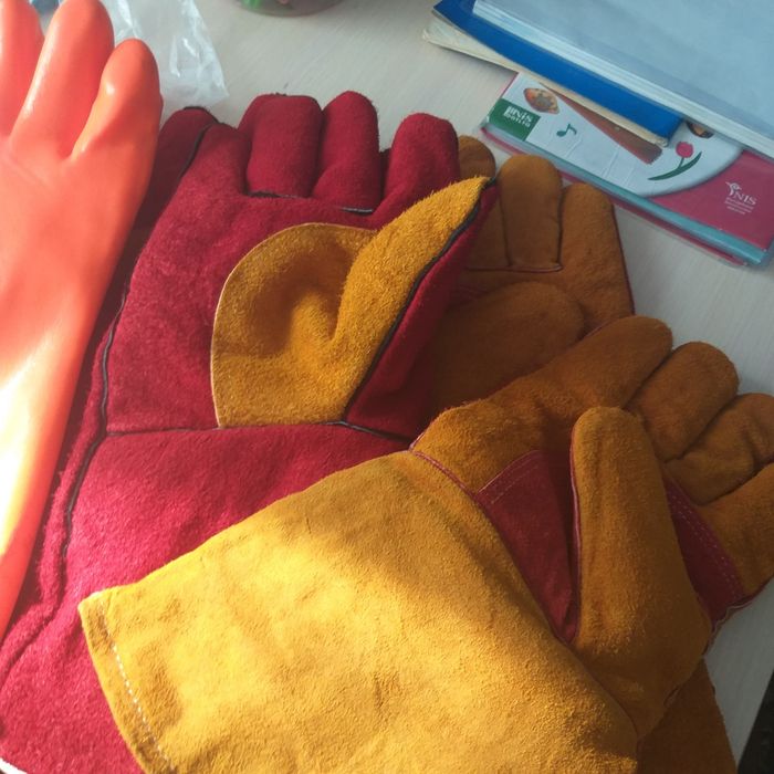 Продаётся перчатки