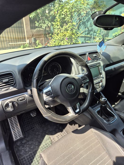 Vând vw Scirocco