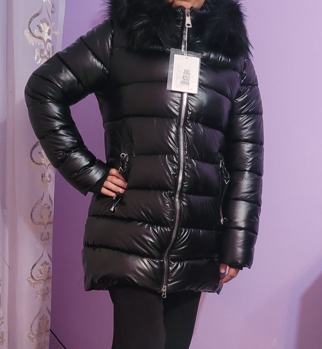 Срочно продаётся новая куртка