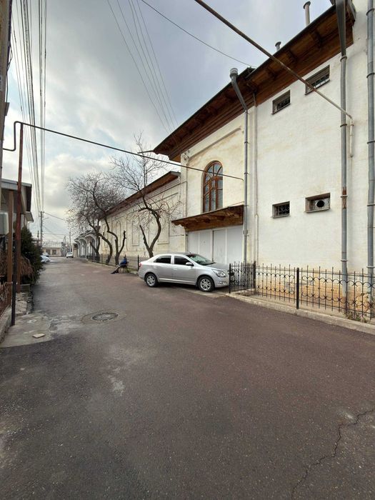 Продаётся ДОМ ( Участок ) - 6 соток - Юнусабадский р-он - Чинабад мах