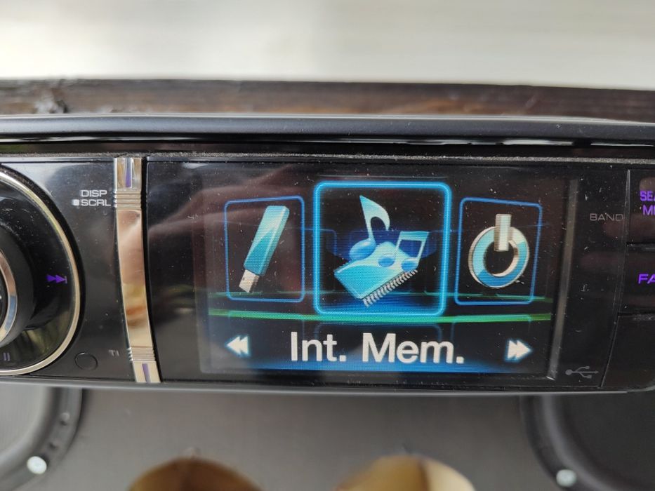 Рядък и висок клас KENWOOD KIV-700