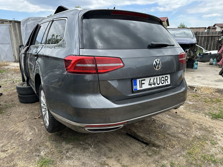 Lampa Stop tripla Vw Passat B8 BREAK combi variant berlina sedane 2015-2019 LED HIGHLINE 2.0 tdi DFC DFCA CRL CRLB DCX DCXA CRMB SGH SYV 1.6