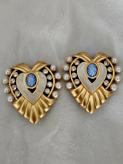 Cercei vintage Elizabeth Taylor pt Avon