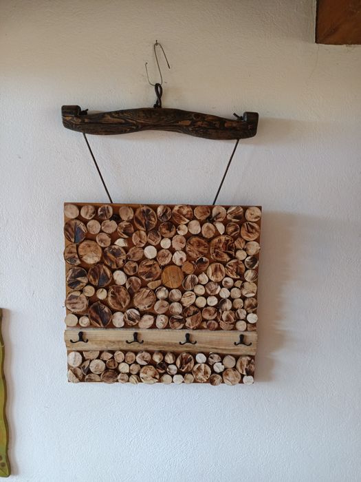 Panou cuier decorativ