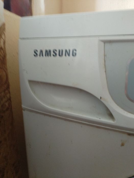 Стиральная машинка автомат сотилади