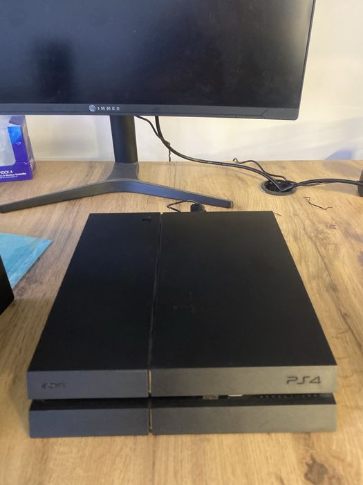 Playstation ps 4 fat