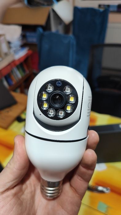 Camera de filmat cu dulie