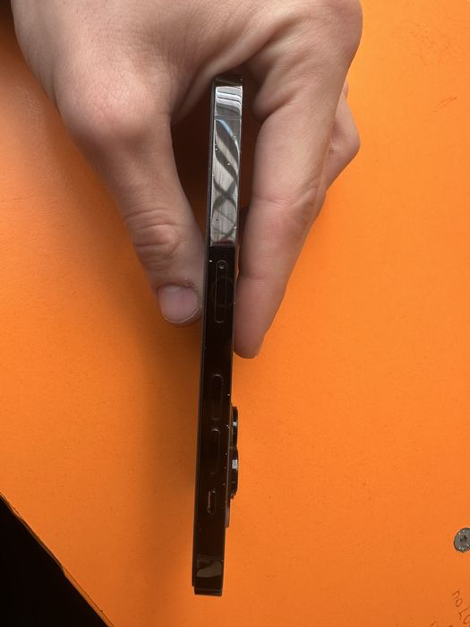 IPhone 14 pro с гаранция!