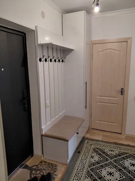 Үш бөлмелі пәтер жалға беріледі