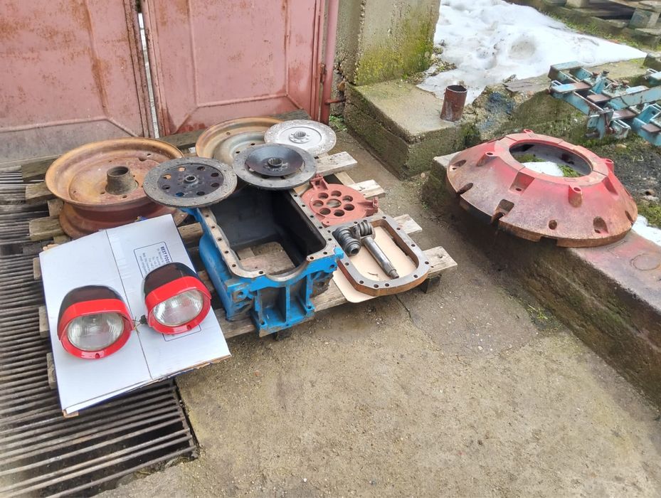 Bloc motor 2404 tractor U683 si alte piese