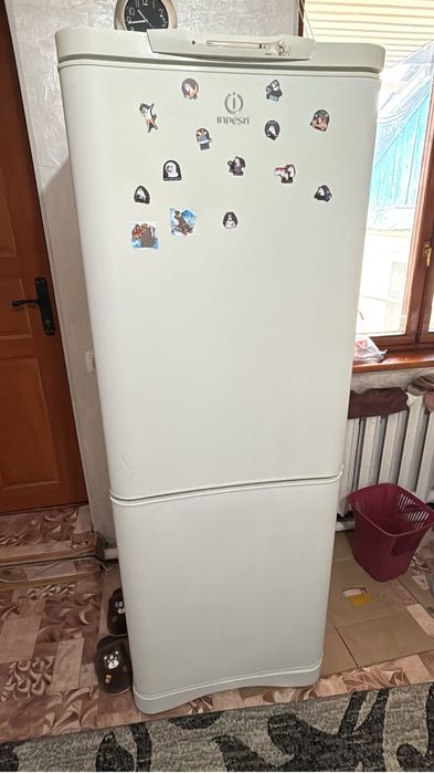 Продам холодильник рабочем состаянии