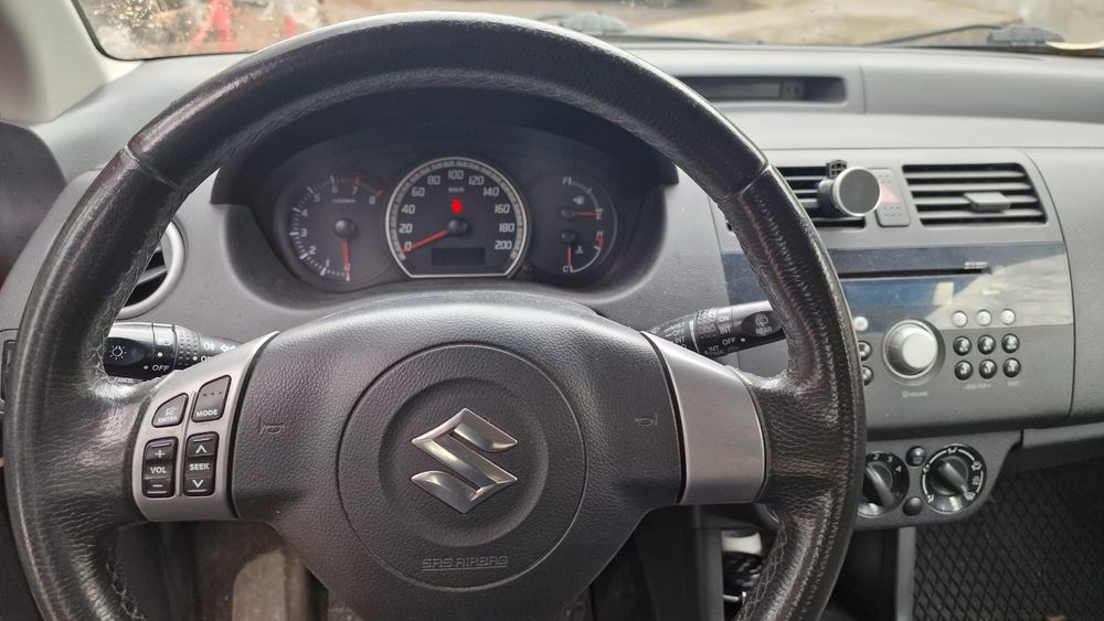 Suzuki Swift proprietar