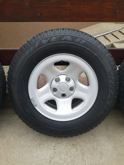Roti, Jante, Jeep Cherokee 215 75 R15 Anvelope Goodyear noi