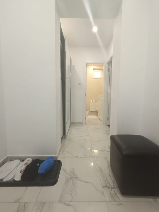 Închiriez apartament în regim hotelier