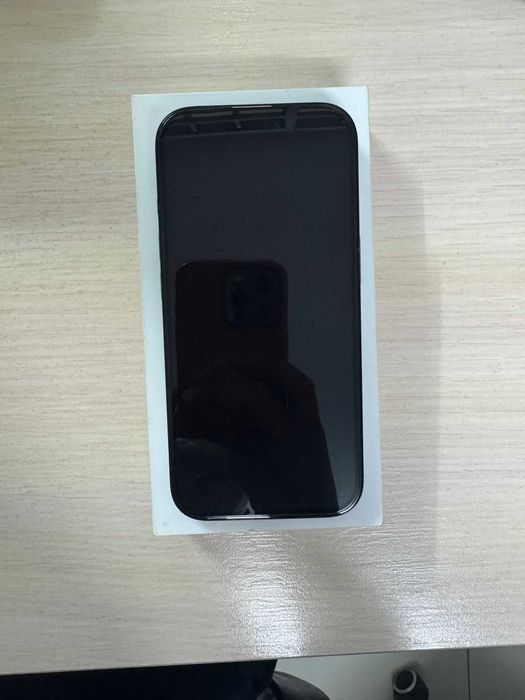 Apple iPhone 16 Pro (921545)