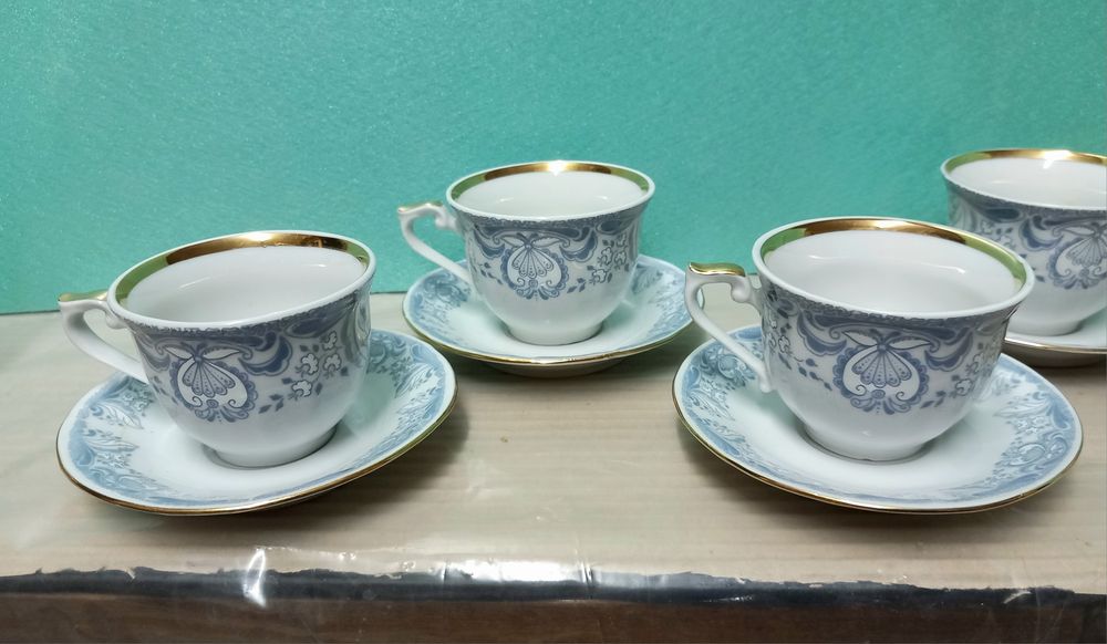 Сервиз за чай / кафе с 15 части, Български порцелан от ИЗИДА
