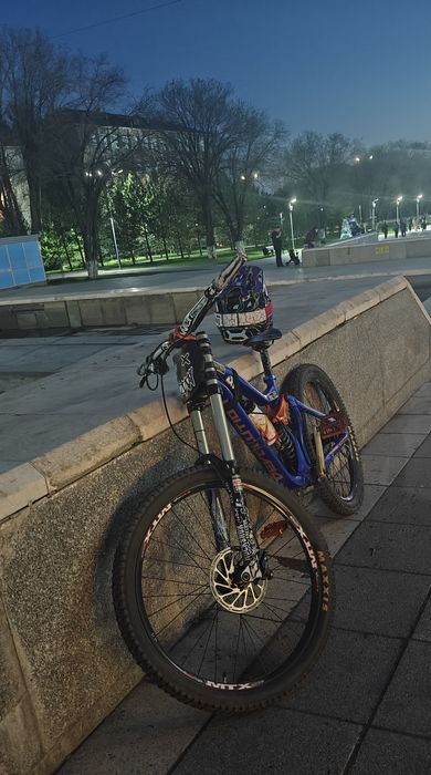 Вилка rockshox boxxer r2c2