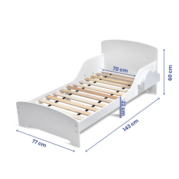 Детско легло, матрак и подарък спален комплект